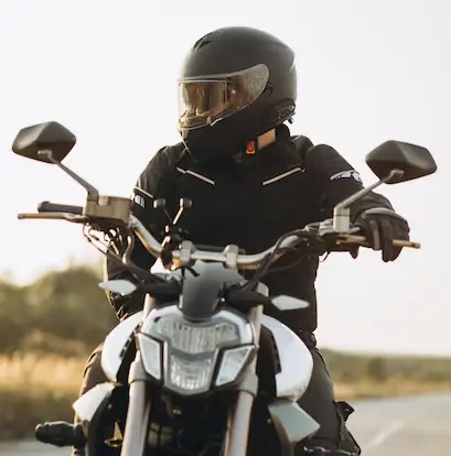 bateria de motocicleta total baterias motociclista na estrada